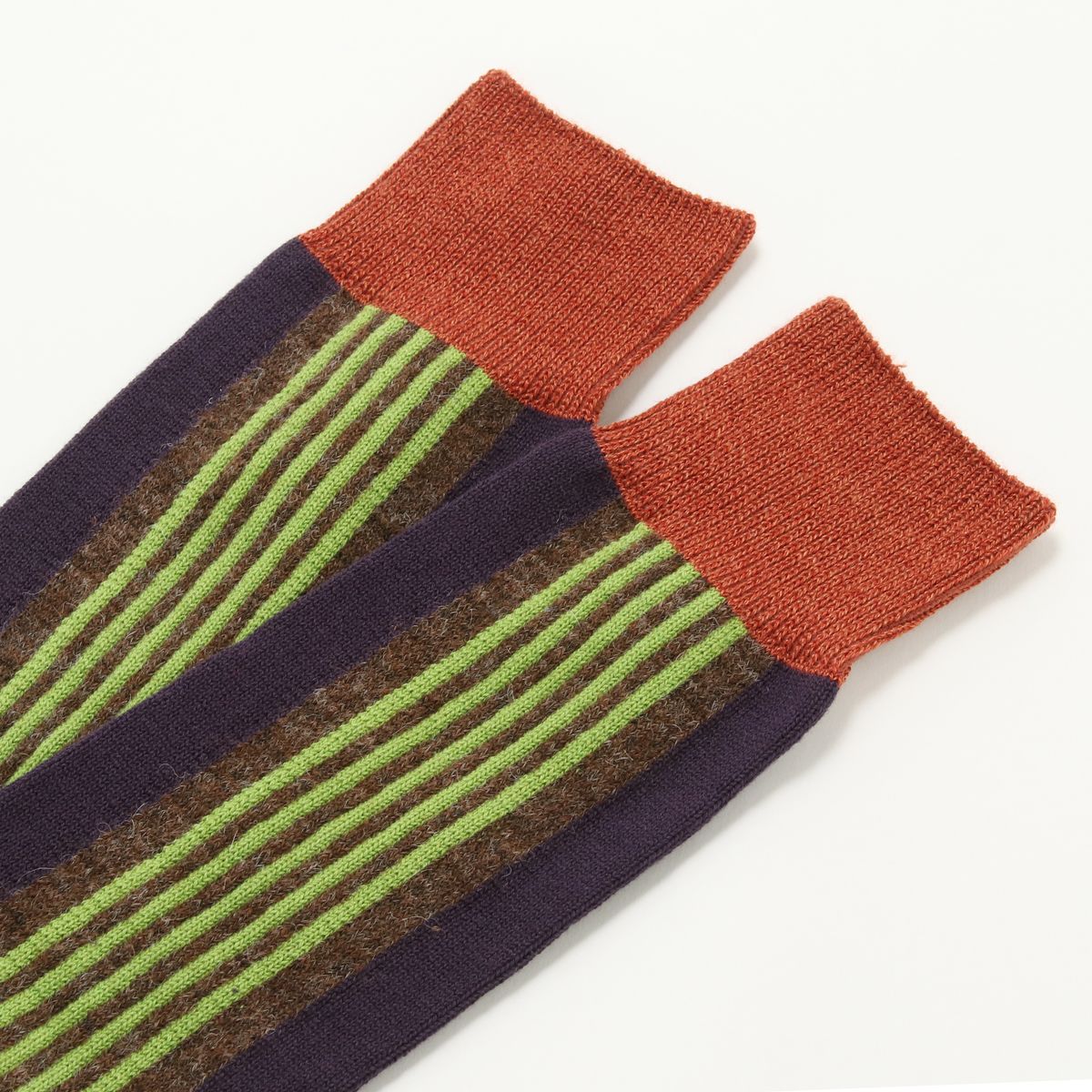 HOiSUM Stand Out Socks - Purple