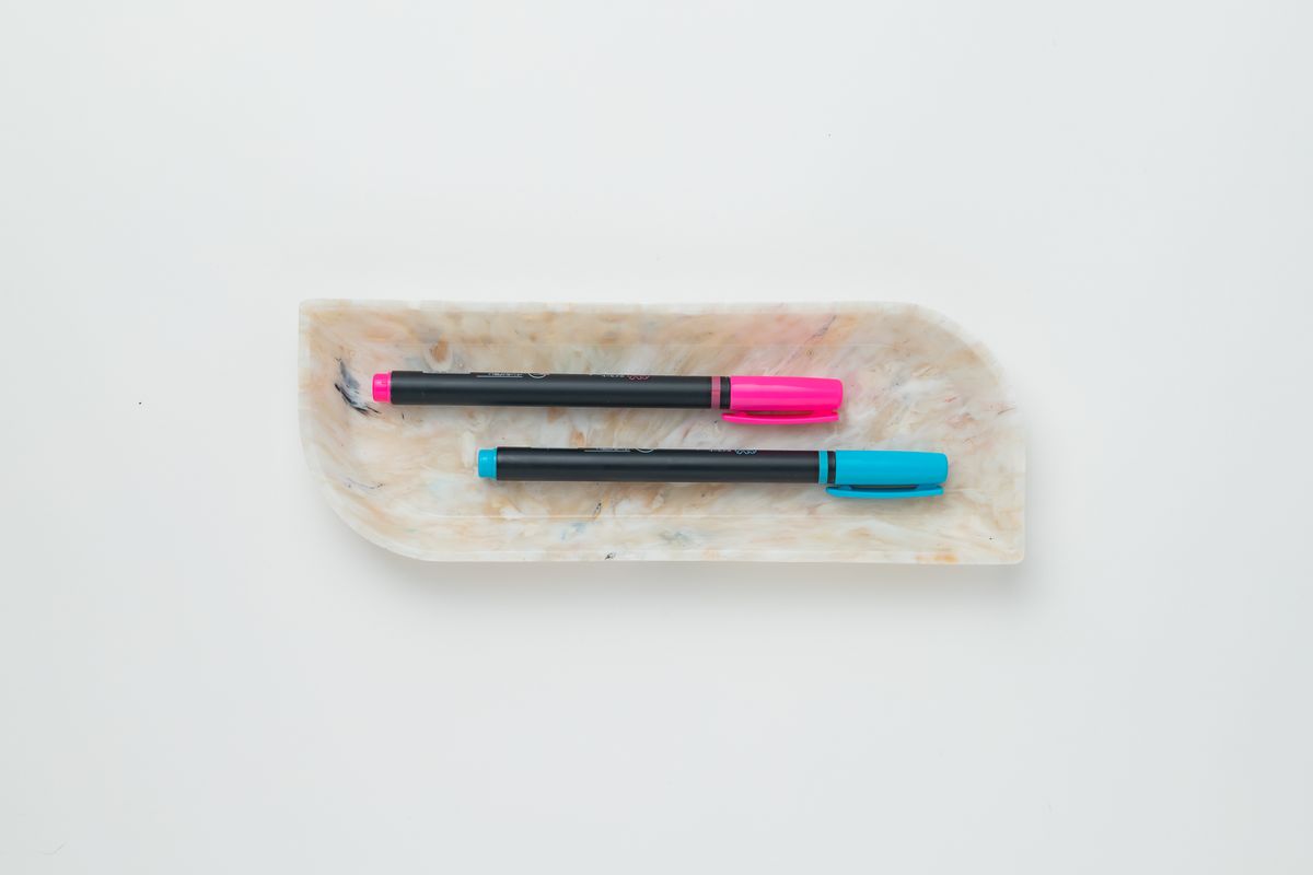 buøy Leaf Pen Tray White