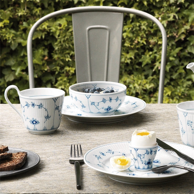 ROYAL COPENHAGEN BLUE FLUTED PLAIN EGG CUP 2"