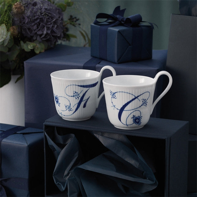 ROYAL COPENHAGEN Alphabet Mug C 33 cl