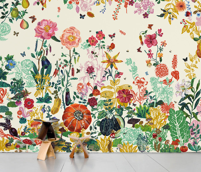 SCENIC WALLPAPER- Jardin crème designed by Nathalie Lété