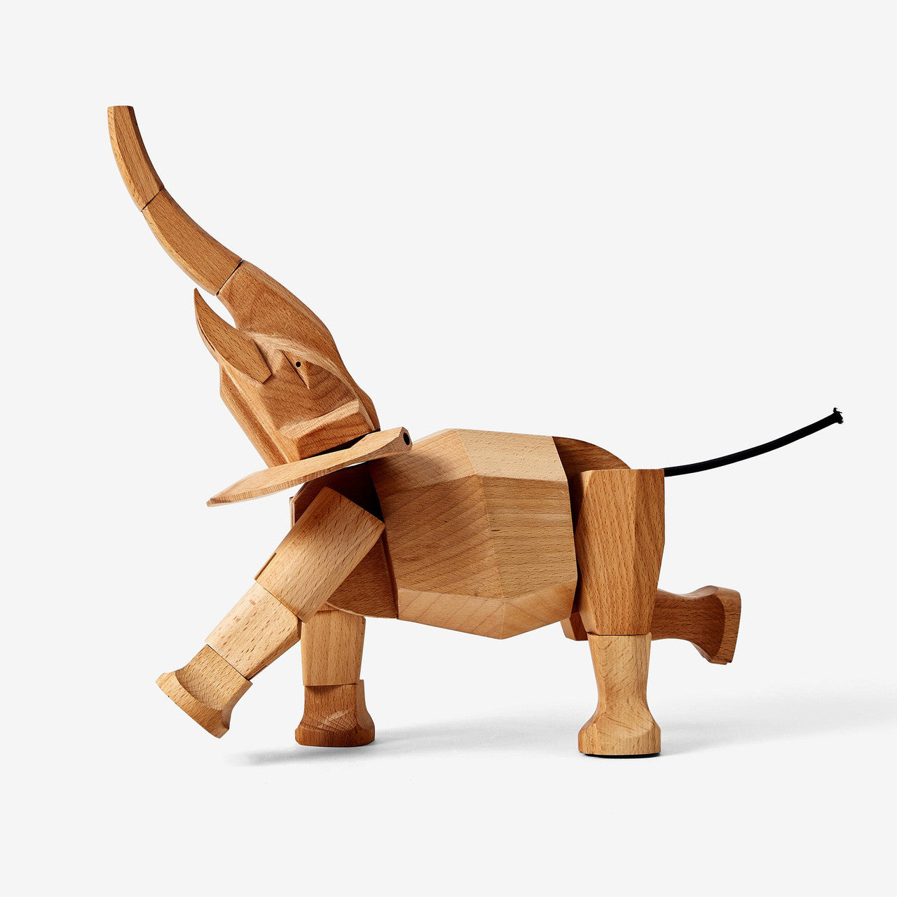 Wooden Hattie by David Weeks