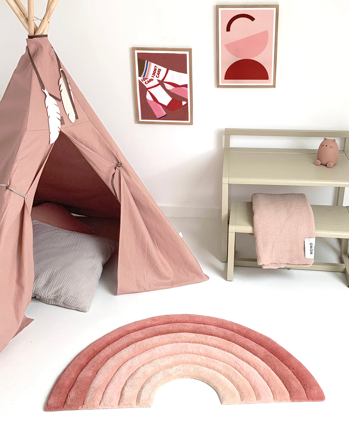 Rug RAINBOW Rusty Pink 1.7 x 4 ft by Maison Deux