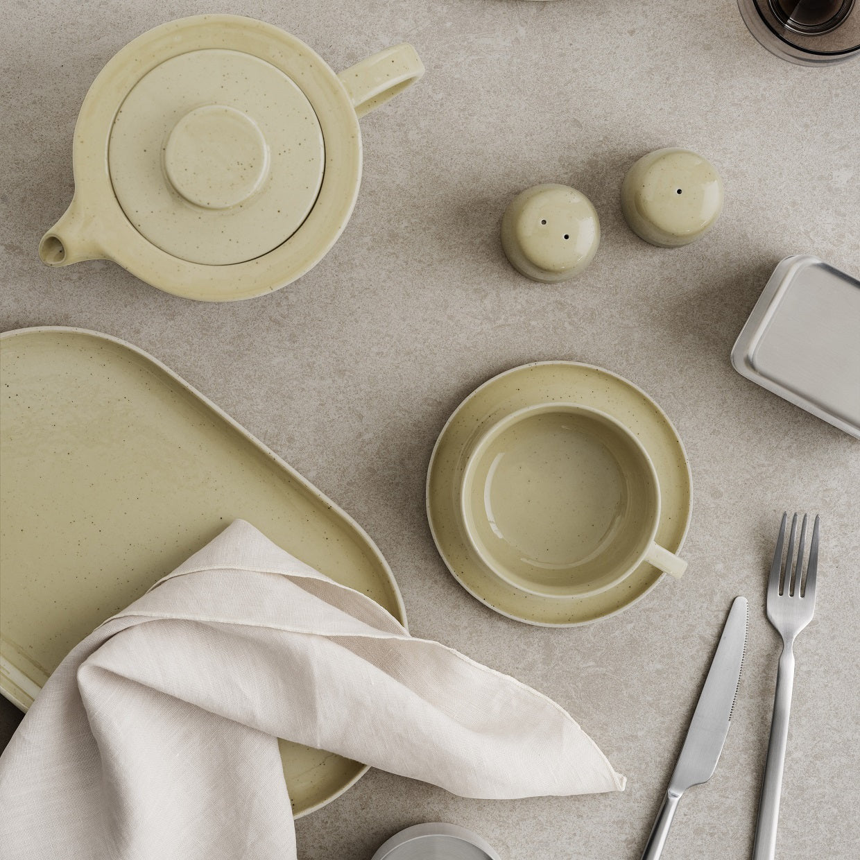 BLOMUS Ceramic Stoneware Serving Plate - SABLO