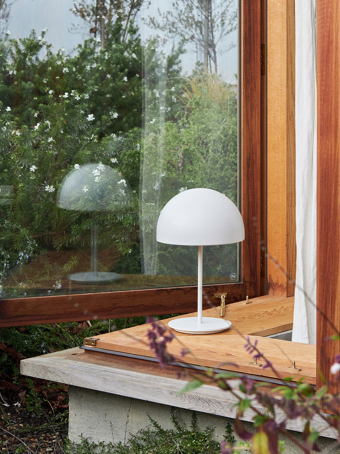 Città Pin Table Lamp White