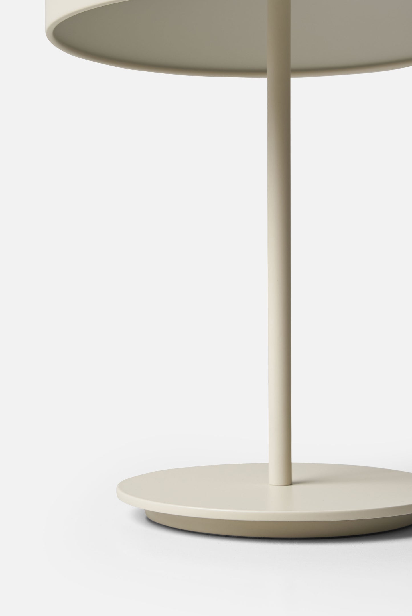 Città Pin Table Lamp Bone