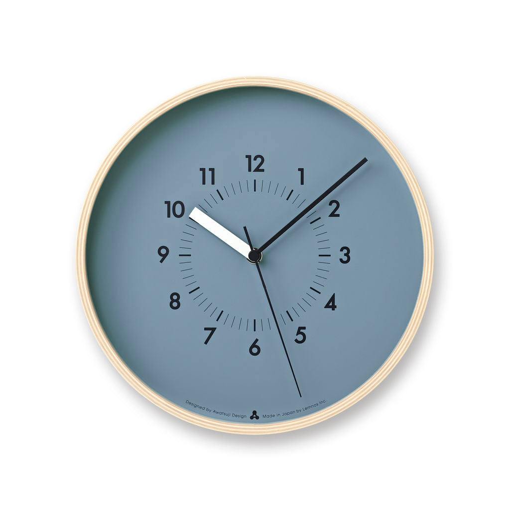 SOSO - BL Clock by Lemnos