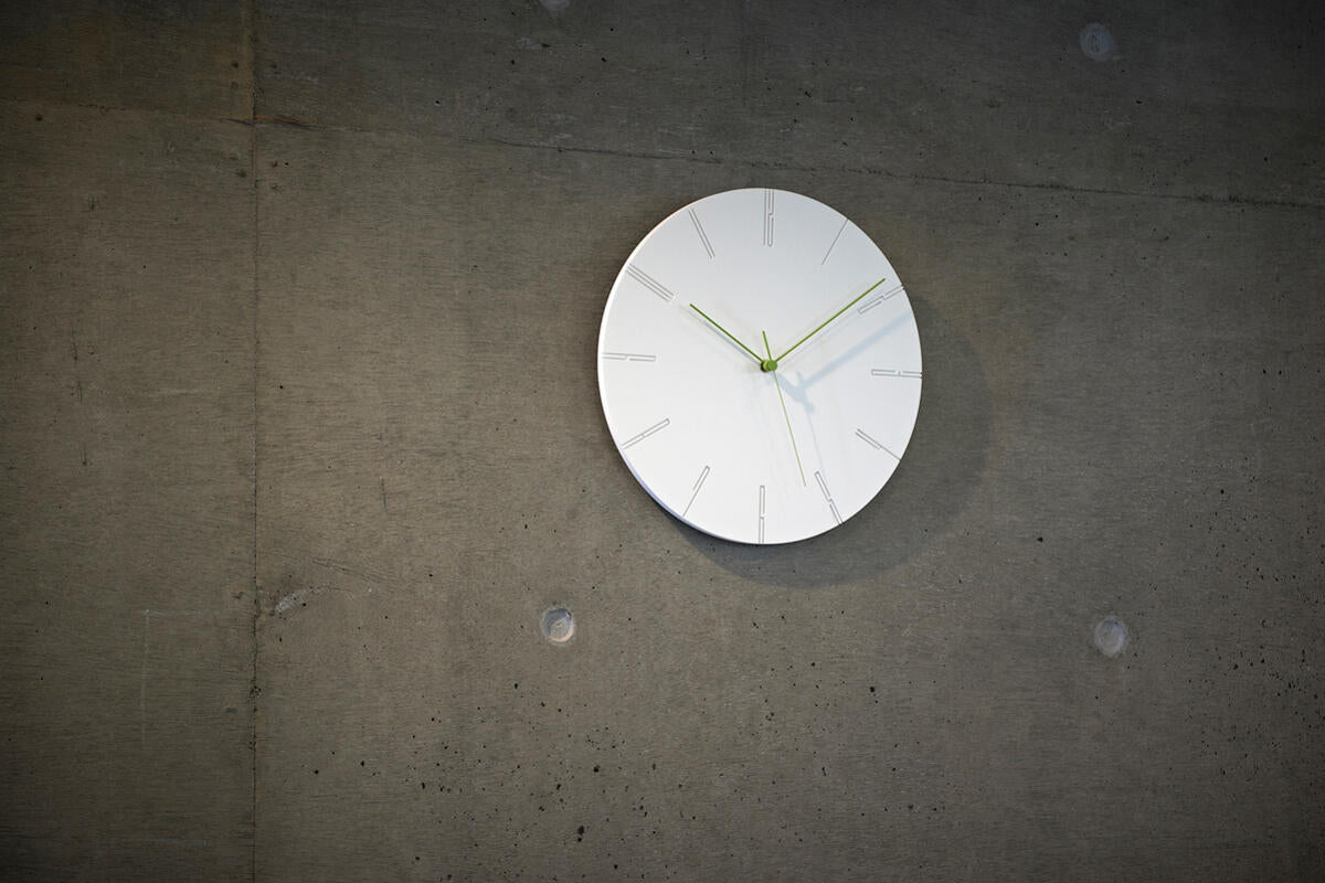 Carved II - WH Clock by Lemnos