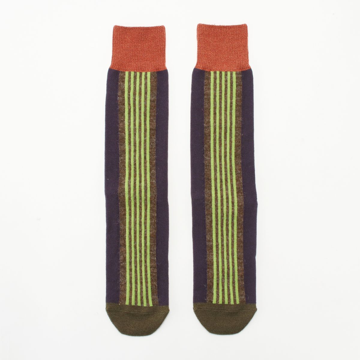HOiSUM Stand Out Socks - Purple