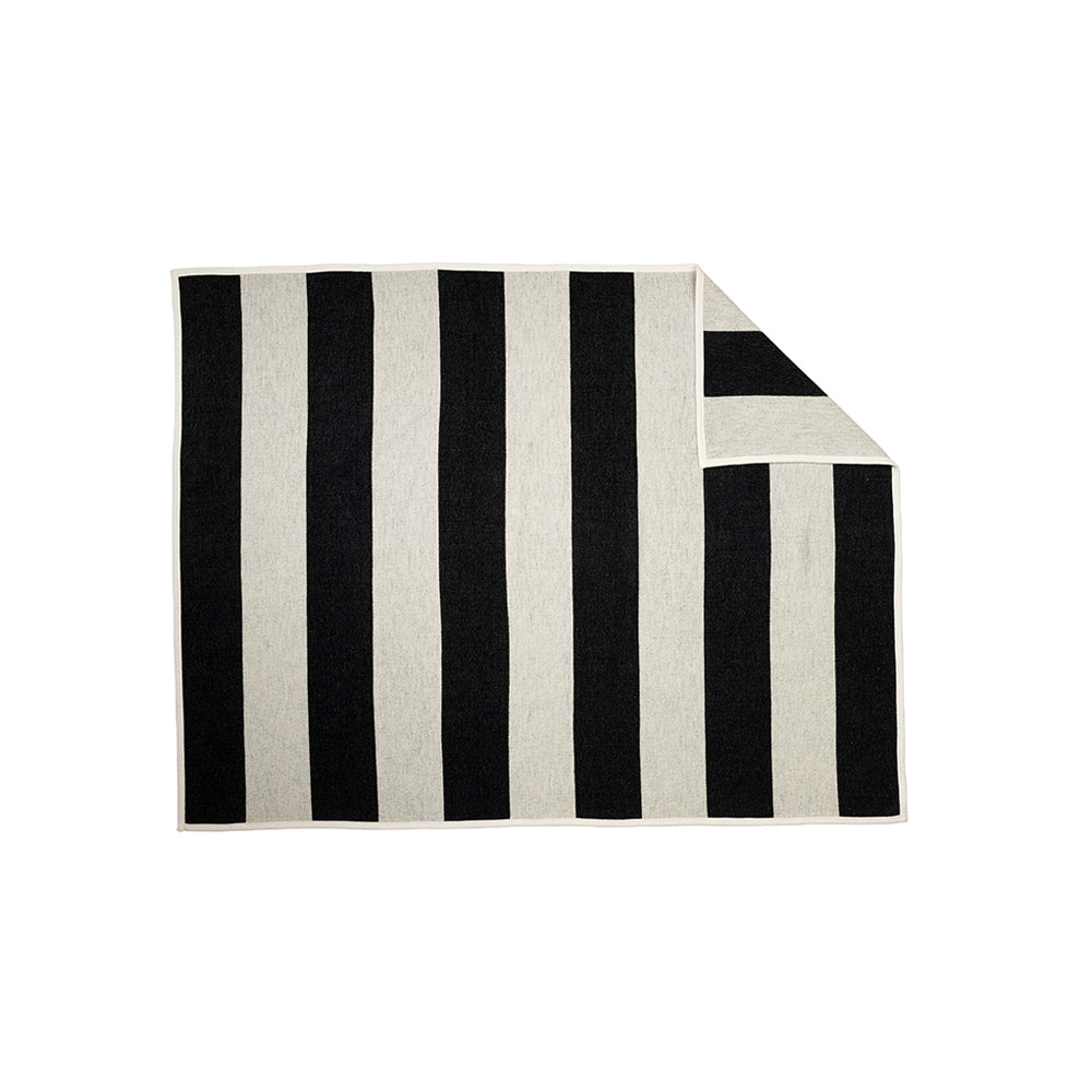 Blanket BOB Black/ Vanilla by Pappelina