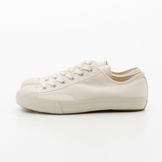 GYM CLASSIC WHITE by Moonstar