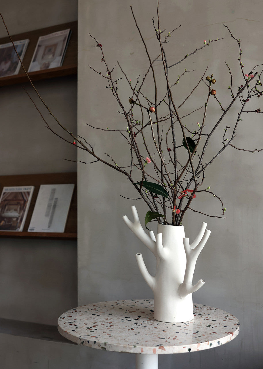 TREE VASE by Haoshi Design