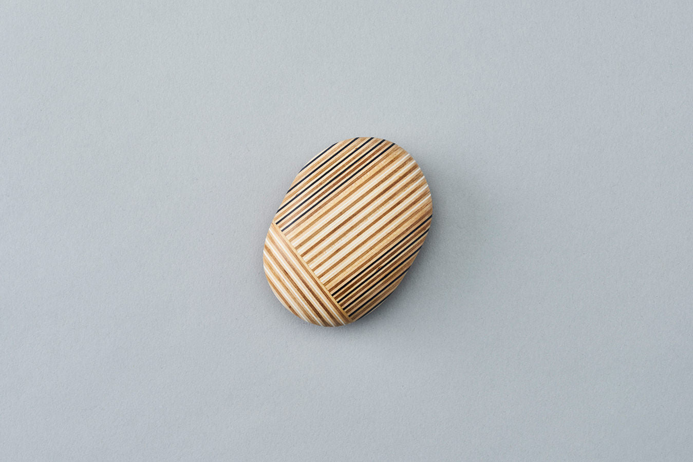 Koishi-Pebble (Navy) Paperweight by Plywood Laboratory