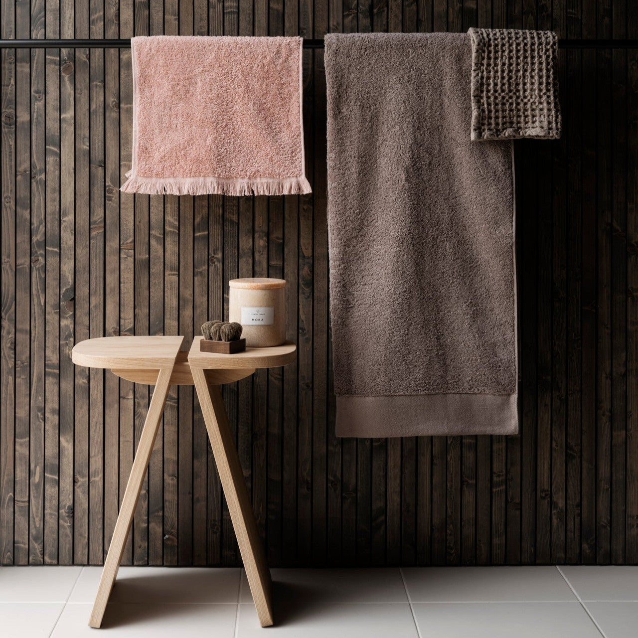 FRINO Bath Towel - Tan
