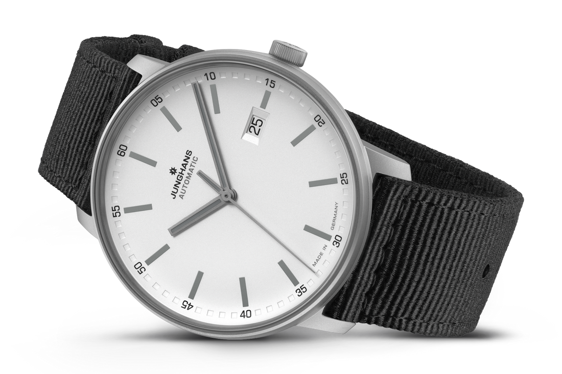 FORM A Titan Watch 027/2000.00 by Junghans