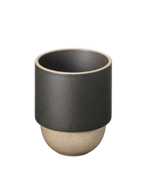 HASAMI PORCELAIN LATTE CUP IN BLACK 11.9 OZ