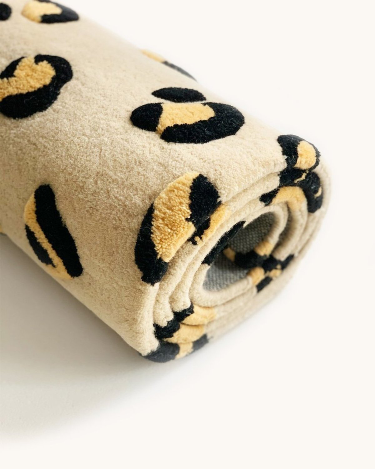 Rug LEOPARD Beige / Brown and Black Print 6.5 x 9.8ft