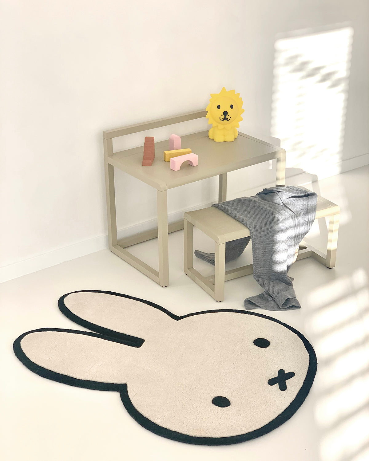Rug NIJNTJE MIFFY Cream / Black Print 2.6 x 3.7ft