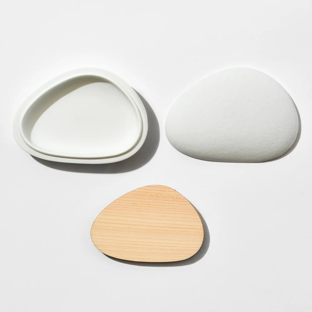 Kohgou Hinoki Plate Diffuser White 98166 by elemense