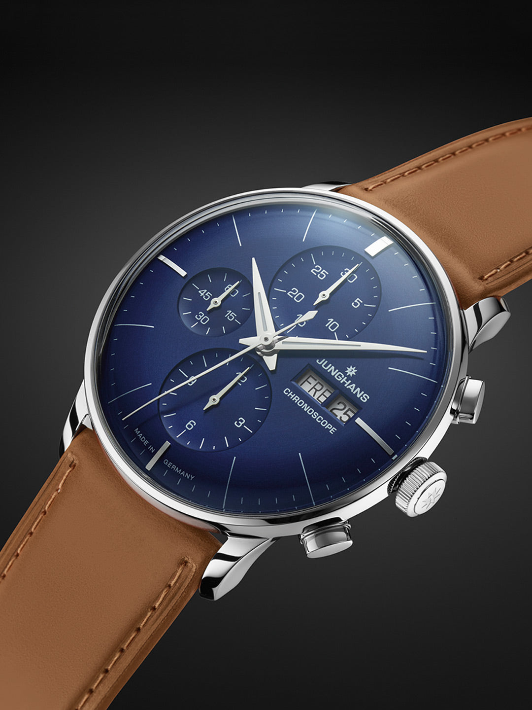 Meister Chronoscope, Datum englisch Watch  27/4526.03 by Junghans