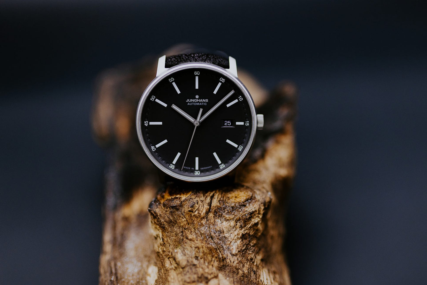 Meister Automatic Watch 27/2001.00 by Junghans