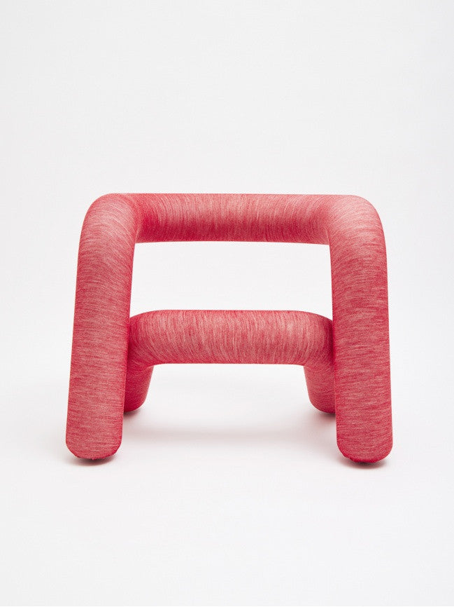 Moustache Extra Bold armchair - Kvadrat cover Red-Ecru