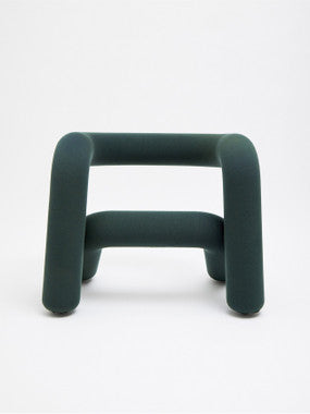 Moustache Extra Bold armchair - Kvadrat cover Green-Blue