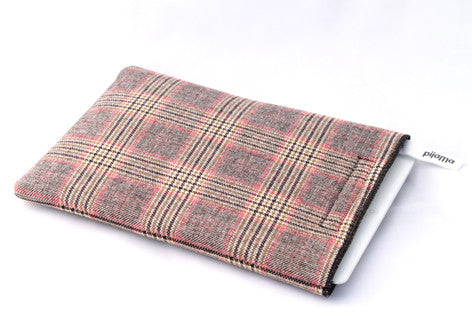 iPad Case by Pijama (Prince of Wales- brown and pink)