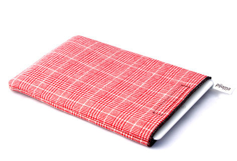 iPad Case by Pijama (Prince of Wales-Red)