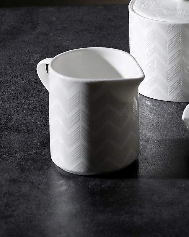 Creamer ZIG ZAG White diam. 3.5", H 3.3" by Missoni Home