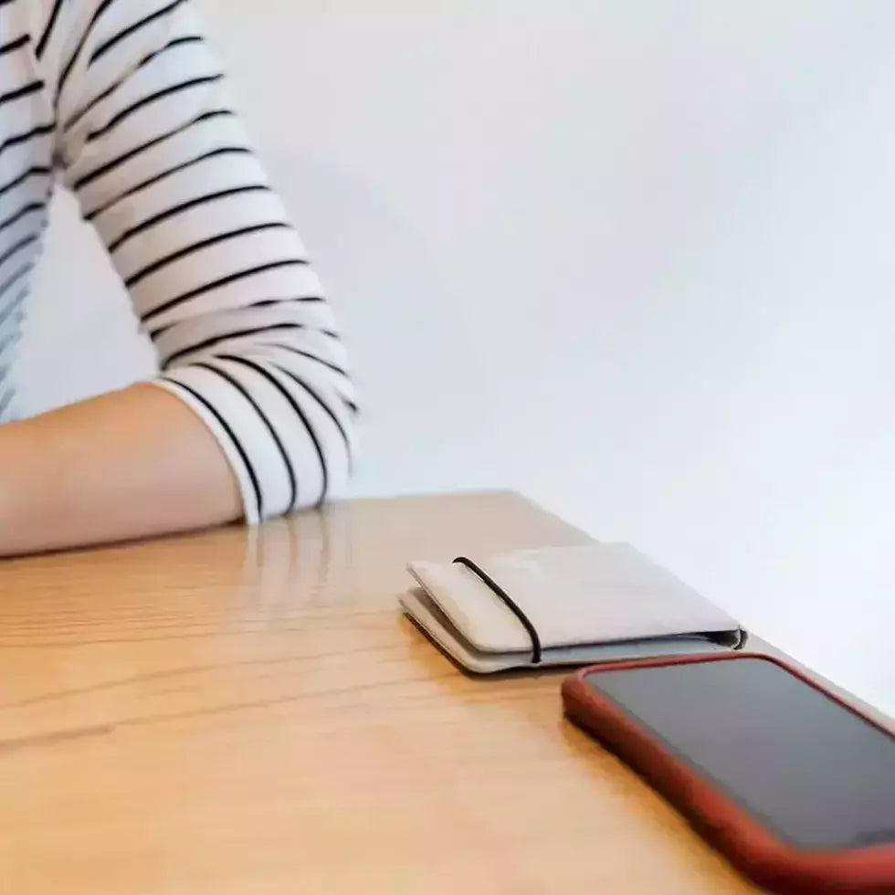 SIWA SHORT WALLET (Grey)