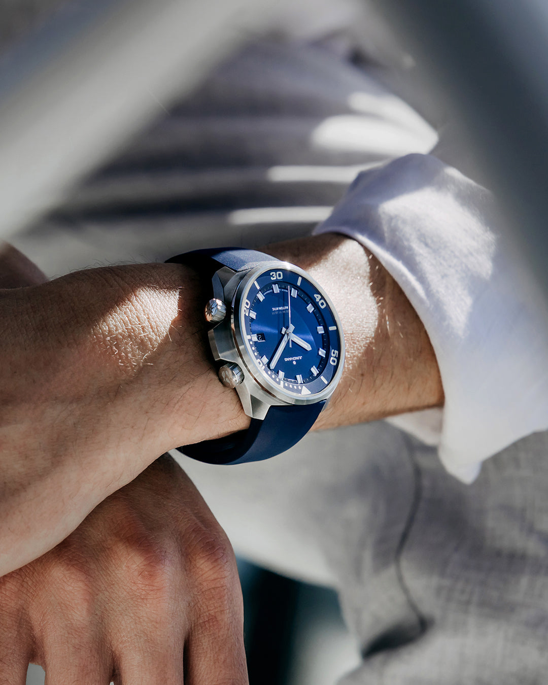 Aquaris Blue Watch 27/4660.44 by Junghans